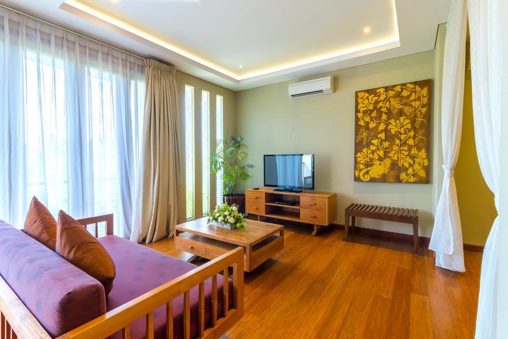 คัมเพ็ง วิลลา บาหลี Villa กูตา ภายนอก รูปภาพ