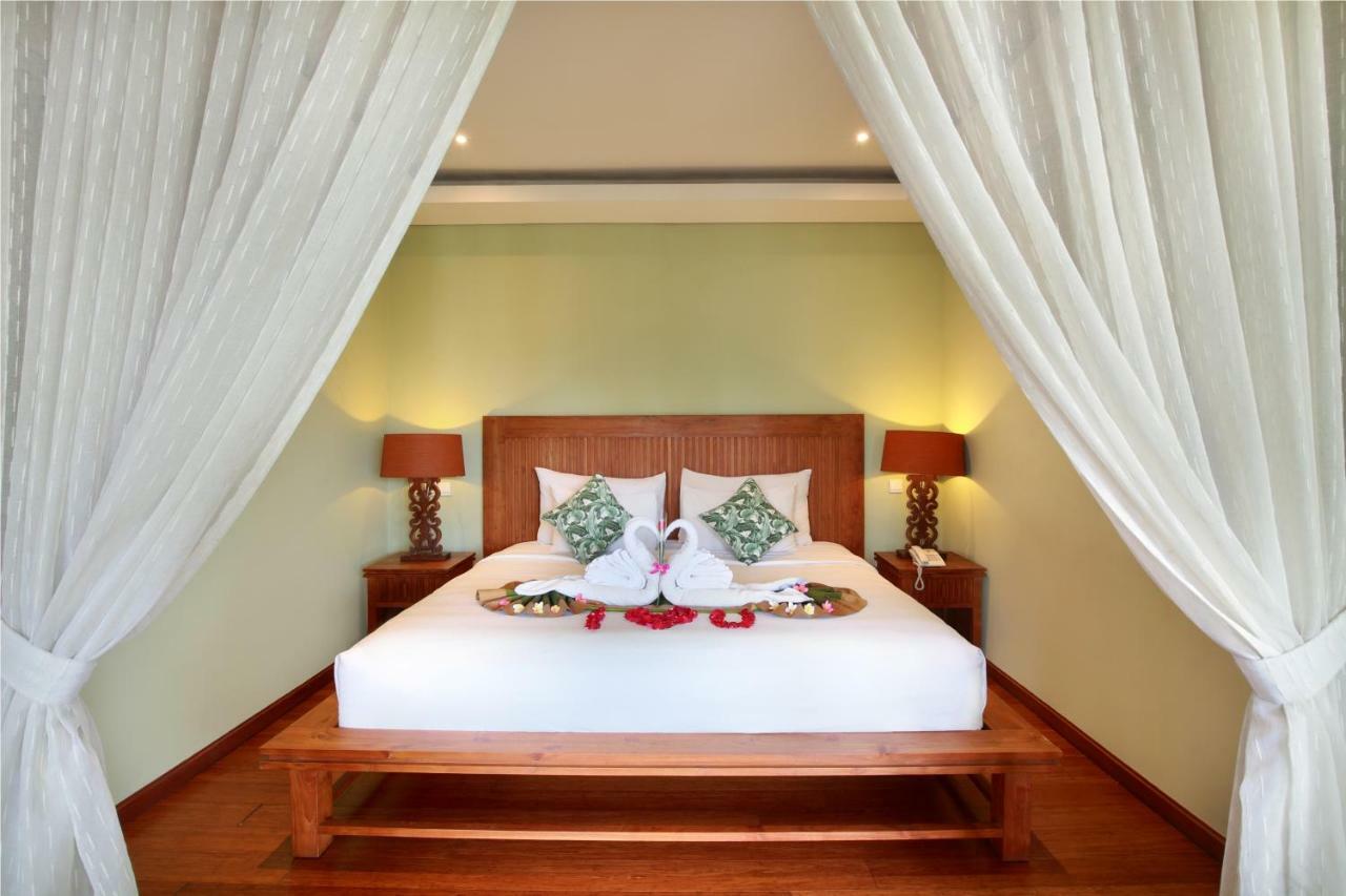 คัมเพ็ง วิลลา บาหลี Villa กูตา ภายนอก รูปภาพ