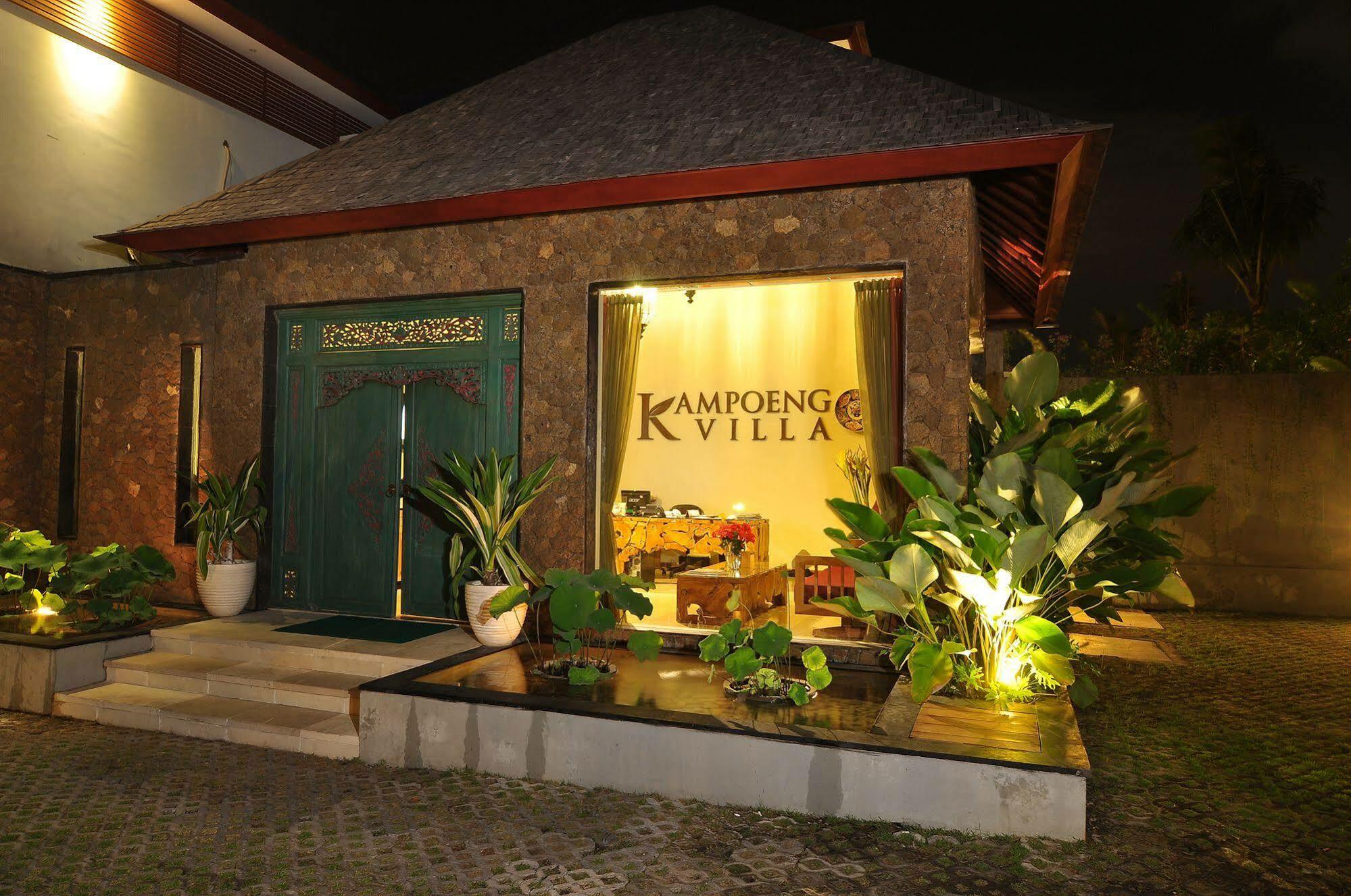 คัมเพ็ง วิลลา บาหลี Villa กูตา ภายนอก รูปภาพ