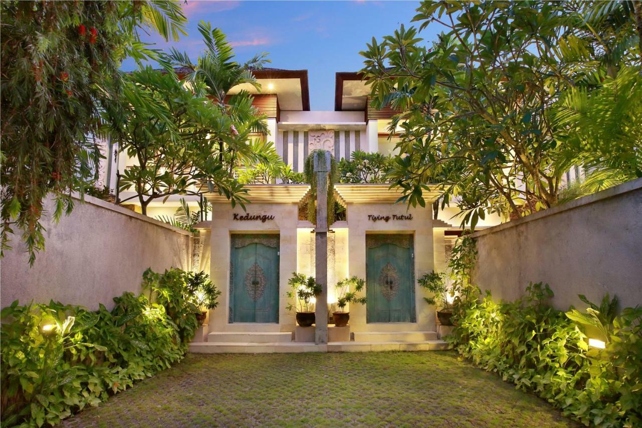 คัมเพ็ง วิลลา บาหลี Villa กูตา ภายนอก รูปภาพ